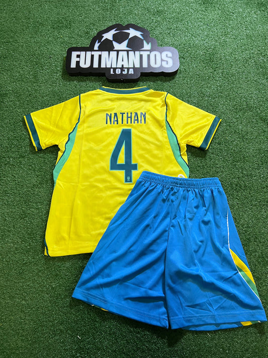 kit Infantil Brasil I 26/27 - Amarelo- NATHAN#4| FutMantos