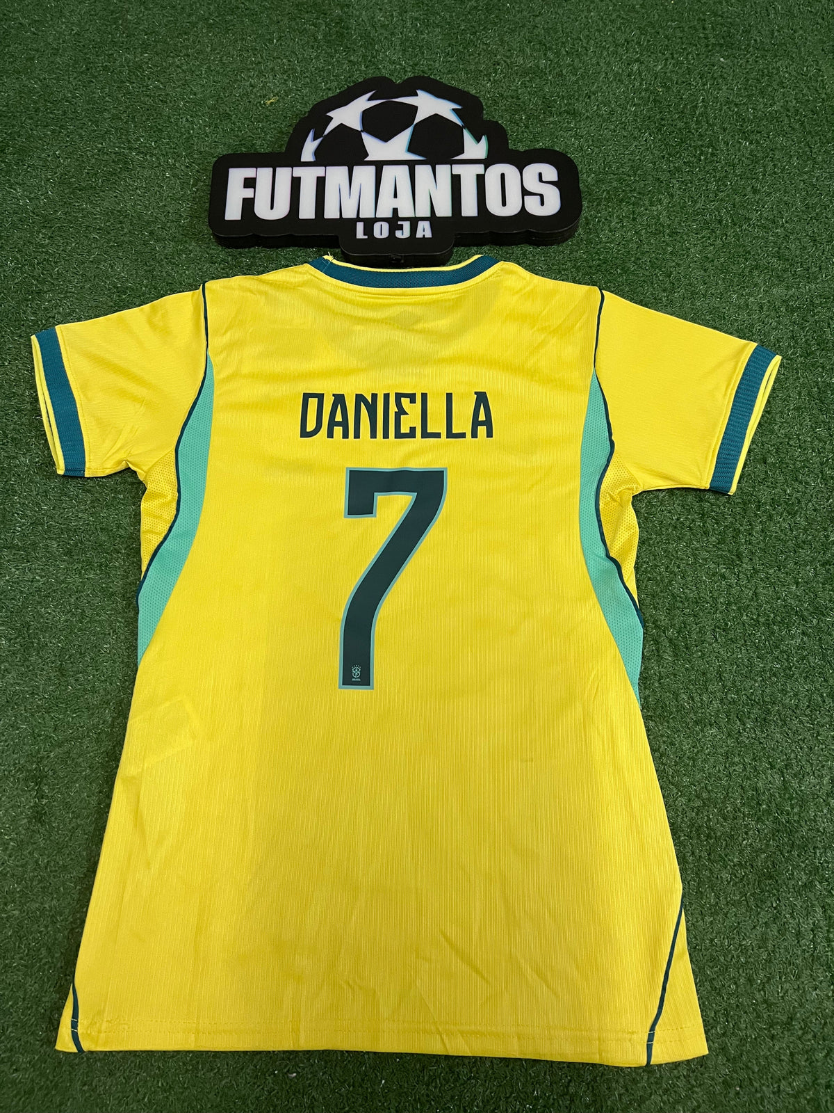Camisa Brasil I Amarela 26/27 - Feminina-DANIELLA#7 | Futmantos