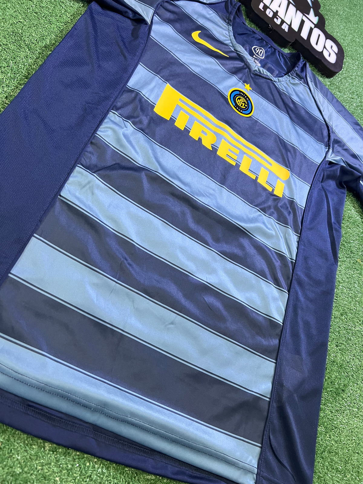 Camisa l Retrô Inter de Milão 04/05 -Adriano Imperador #10| FutMantos