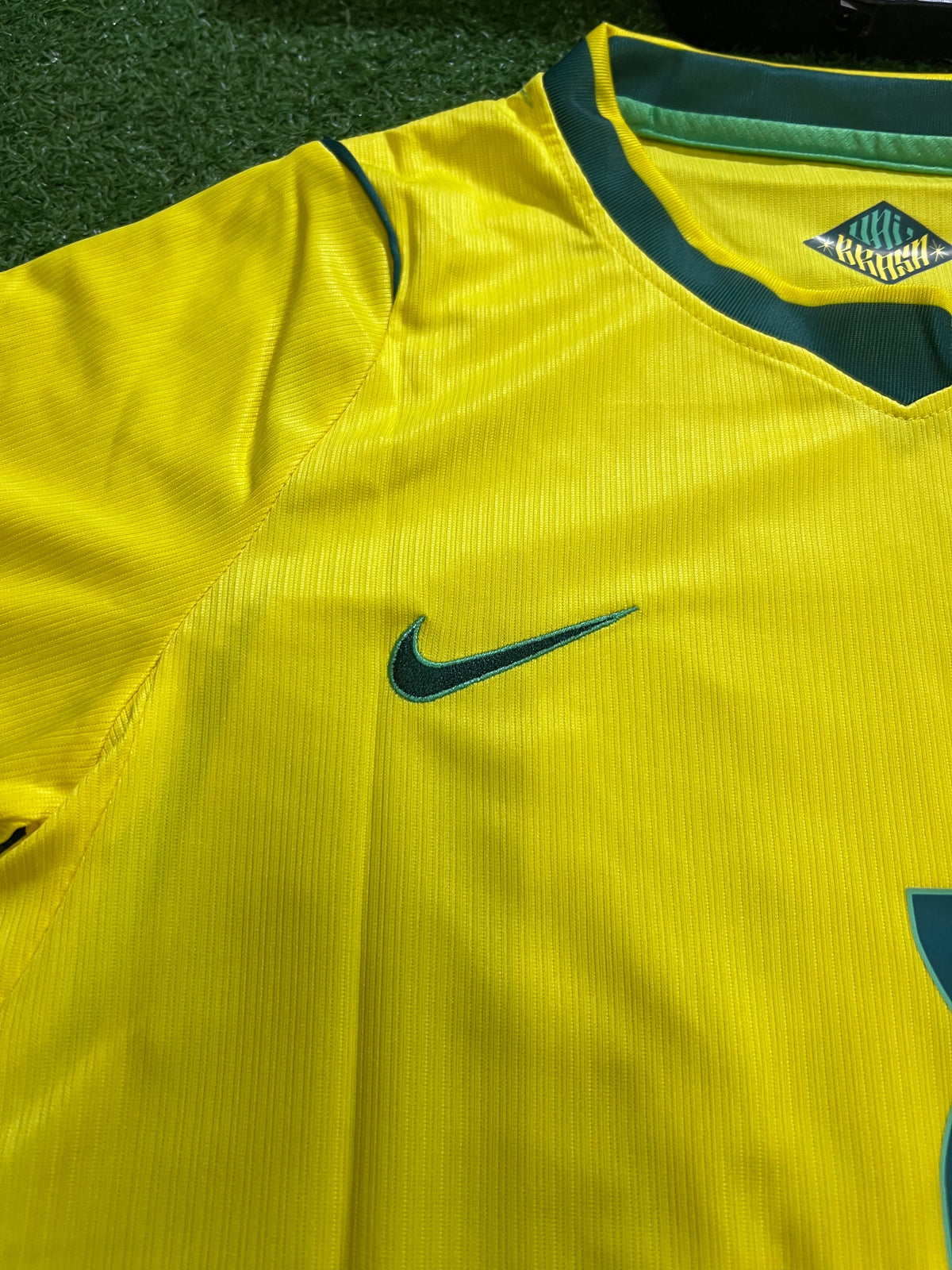kit Infantil Brasil I 26/27 - Amarelo-ISAAC#8 |  FutMantos
