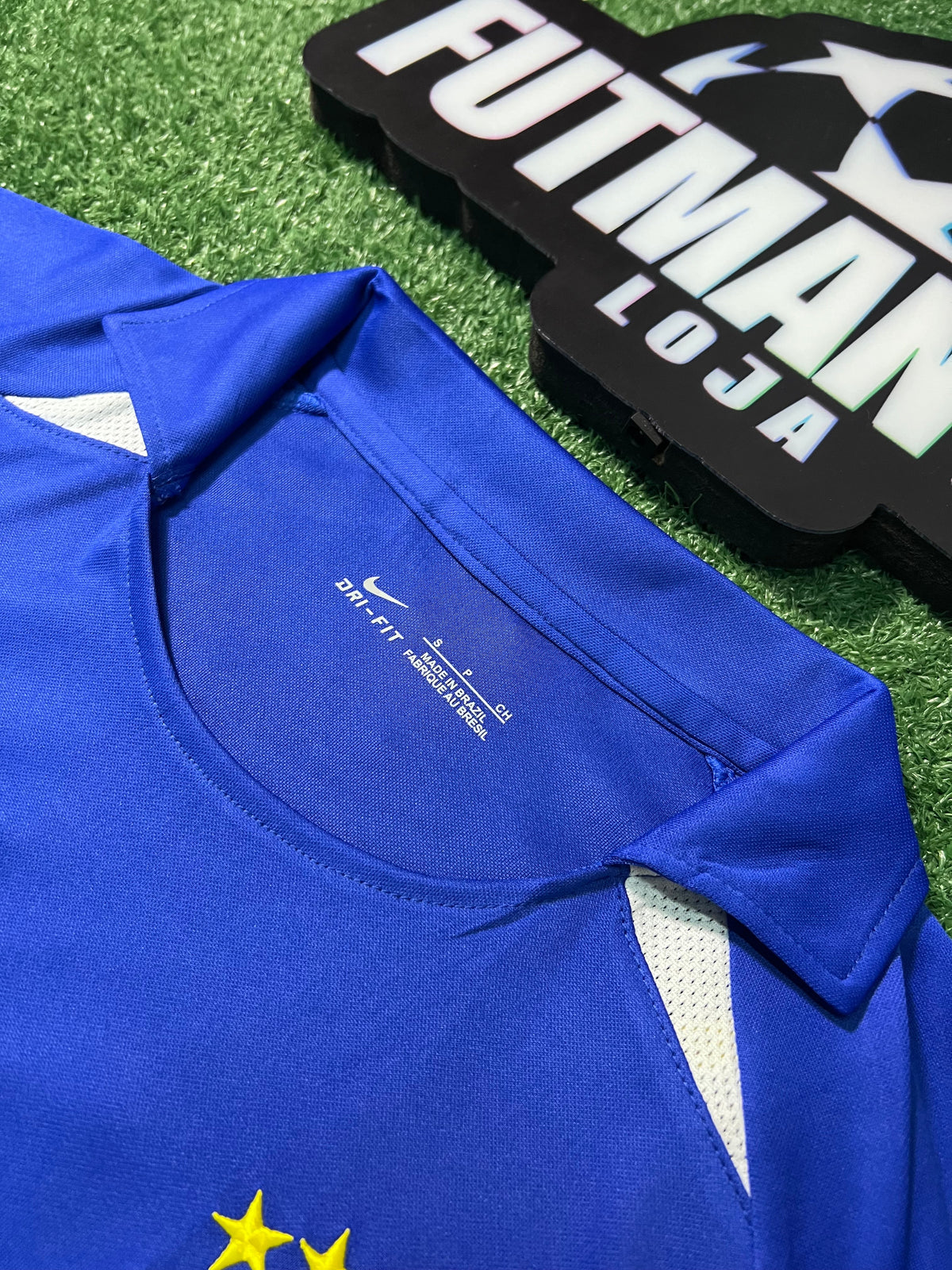 Camisa Brasil II 2002 - Retrô Azul | FutMantos
