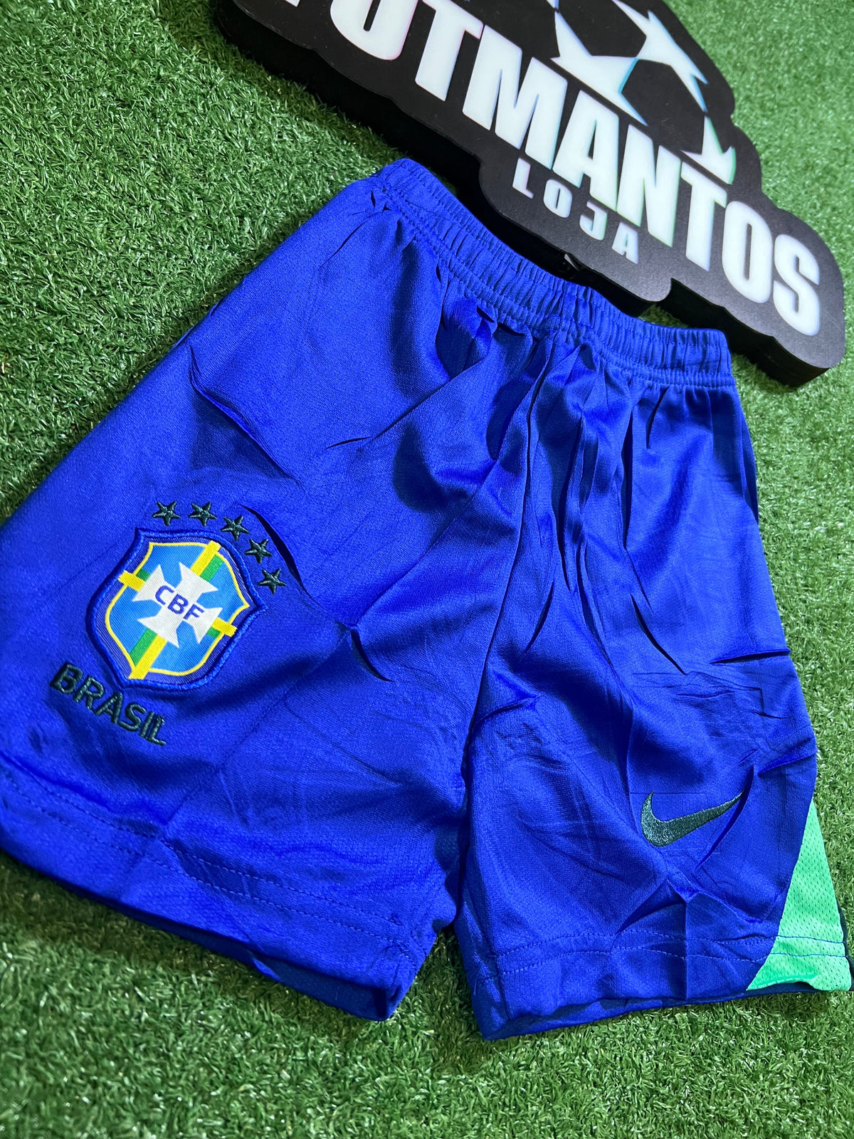 kit Infantil Brasil 26/27 -Gola Escura - Amarelo - FutMantos