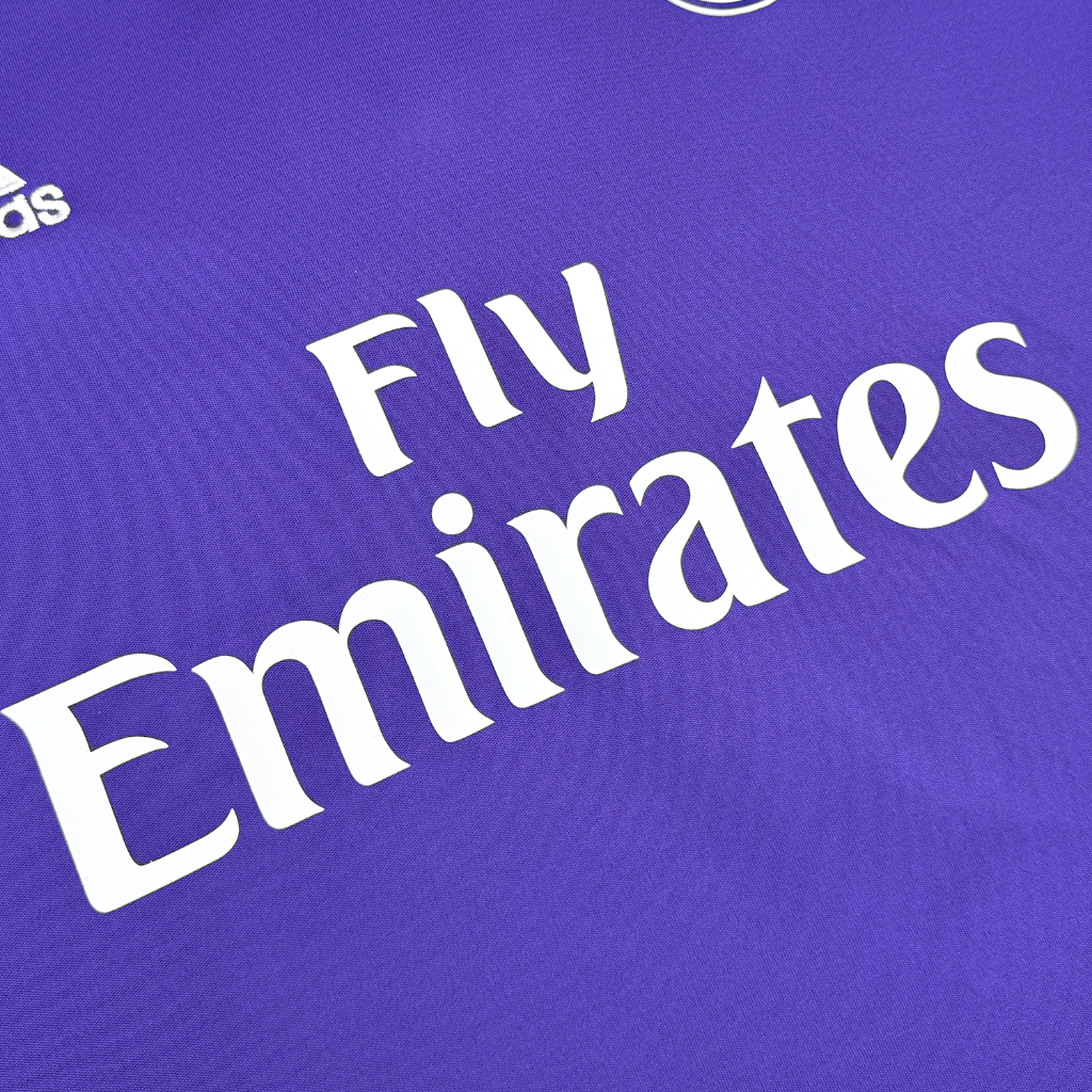 Kit Infantil Real Madrid 2016/17 II