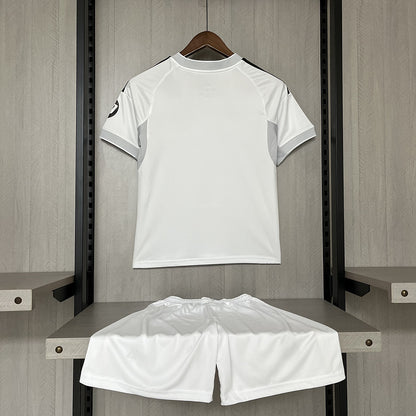 Kit Infantil Real Madrid l 25/26 | Futmantos