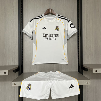 Kit Infantil Real Madrid l 25/26 | Futmantos