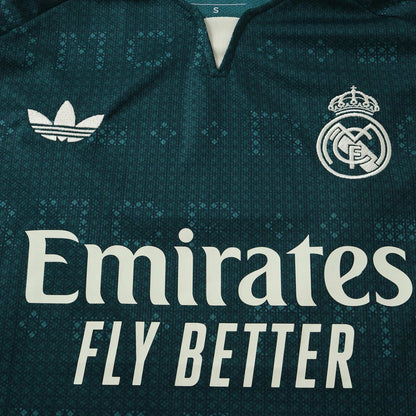 Kit Infantil Real Madrid 2026/27 II