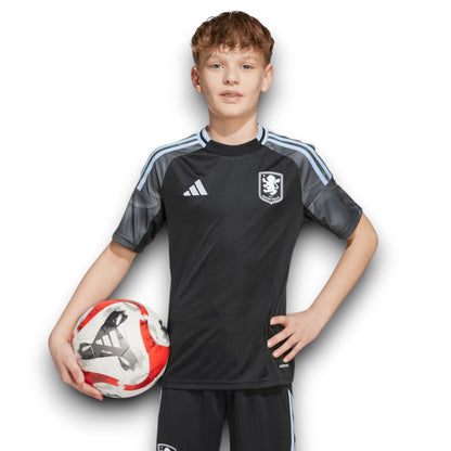 Kit Infantil Aston Villa II 2025/26 | Futmantos